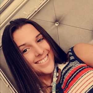 Meet your Posher, Dana